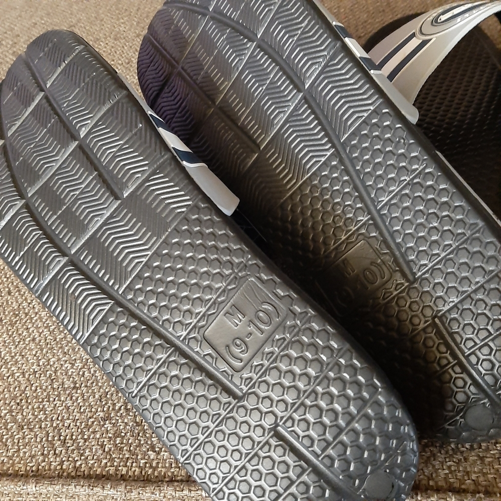 ππ Seahawks Mens Slides - Picture 6 of 7
